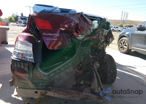 2010 Subaru Legacy 2.5I Premium из США, поврежденный, VIN 4S3BMCG65A3228794